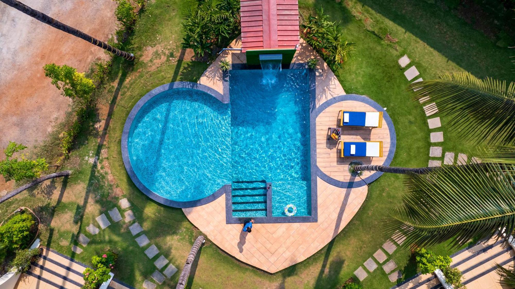 Eleven Petals Resort Nāgaon Exterior foto